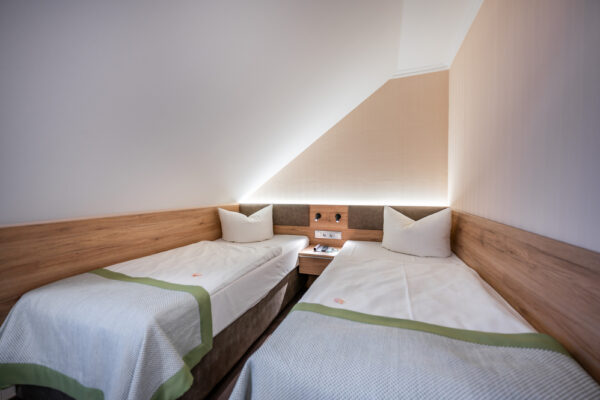 Unser kleines Appartement mit getrennten Betten in der Villa "Mona Lisa" im Ostseebad Binz buchen